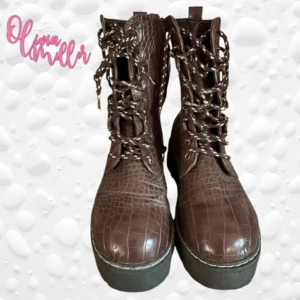 Olivia Miller Ladies Brown Reptile Combat Style Platform Boots Size 8 NWOT